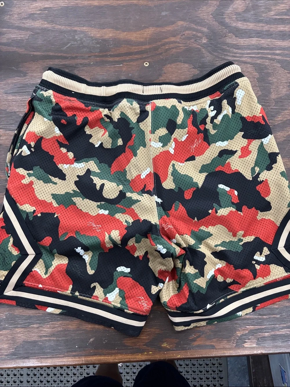 Jordan Men's Camo Athletic Mesh Shorts - Red/Green/Black/Tan
